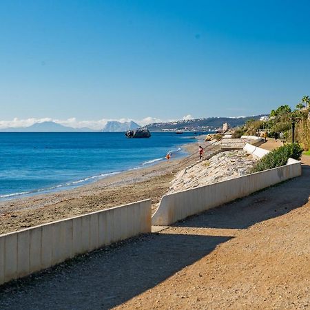 Fantastic Beachfront Apartment Estepona Exteriér fotografie