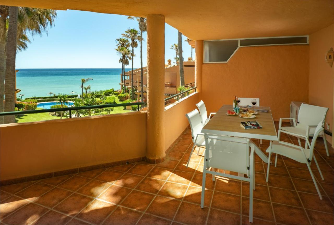 Fantastic Beachfront Apartment Estepona Exteriér fotografie