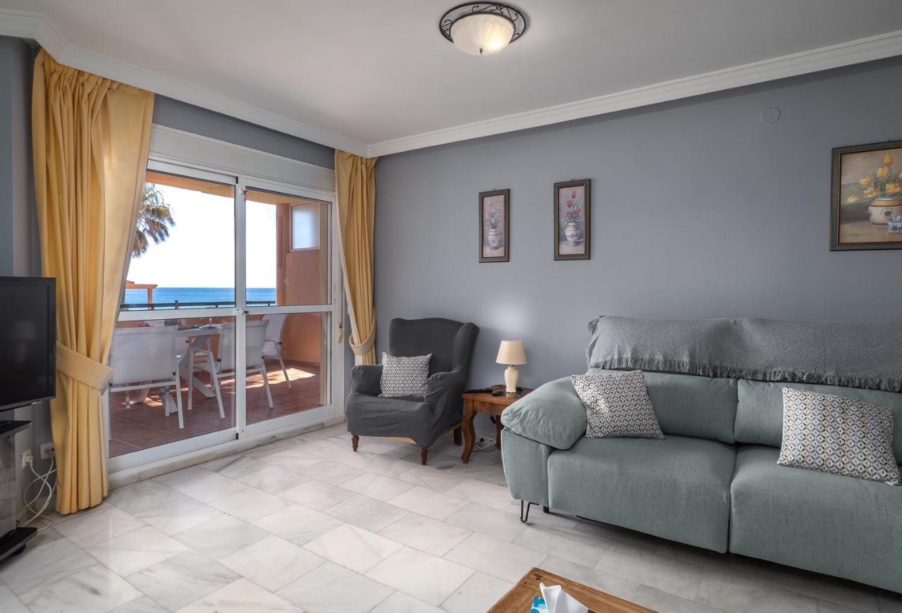 Fantastic Beachfront Apartment Estepona Exteriér fotografie