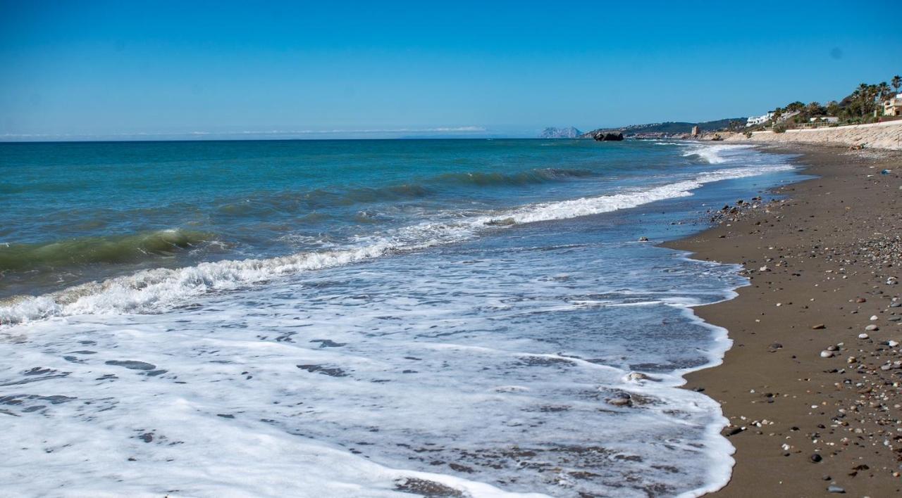 Fantastic Beachfront Apartment Estepona Exteriér fotografie