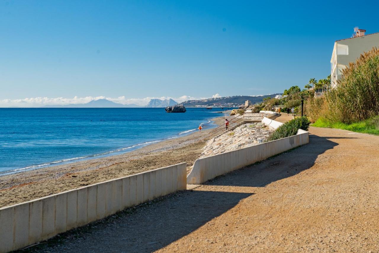 Fantastic Beachfront Apartment Estepona Exteriér fotografie